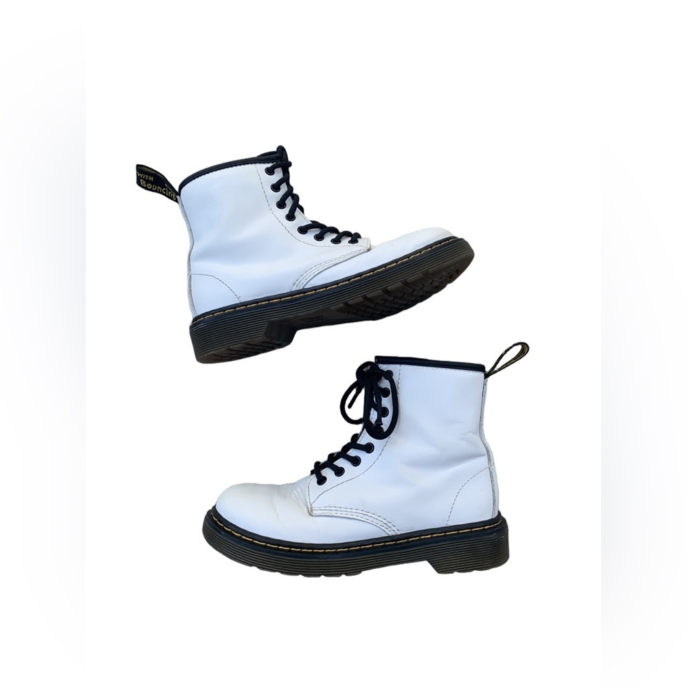 Dr. Martens Big Kid Youth Size 1, White 1460 J Combat Leather Lace Up Boots